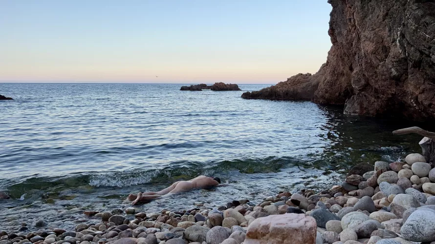 The pebble beach.. by neomysfodienss