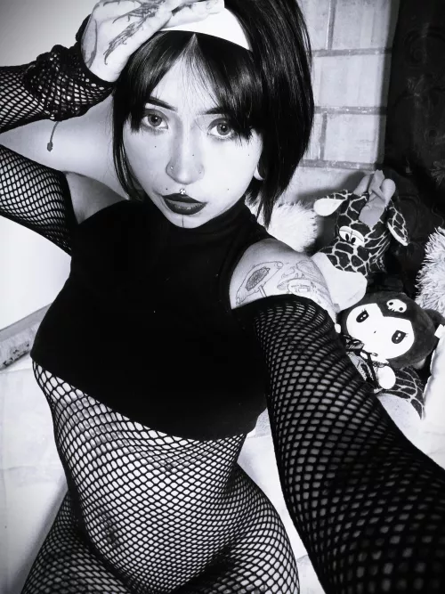 Us Against the World babe by PixieJinxxx