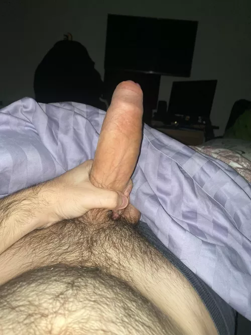 Wanna play a game ? Hmu by ledude220