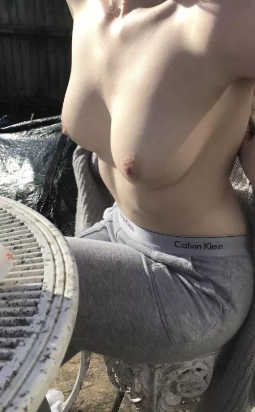 What if you saw me like this in public by satania777