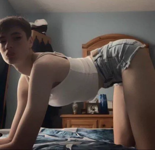 What would my family think 😅 posted by ConfusedWhiteBoi_