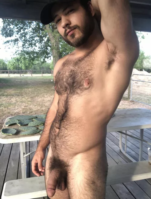 When you look at me, do you think I’d smell good? by TristanMoreau