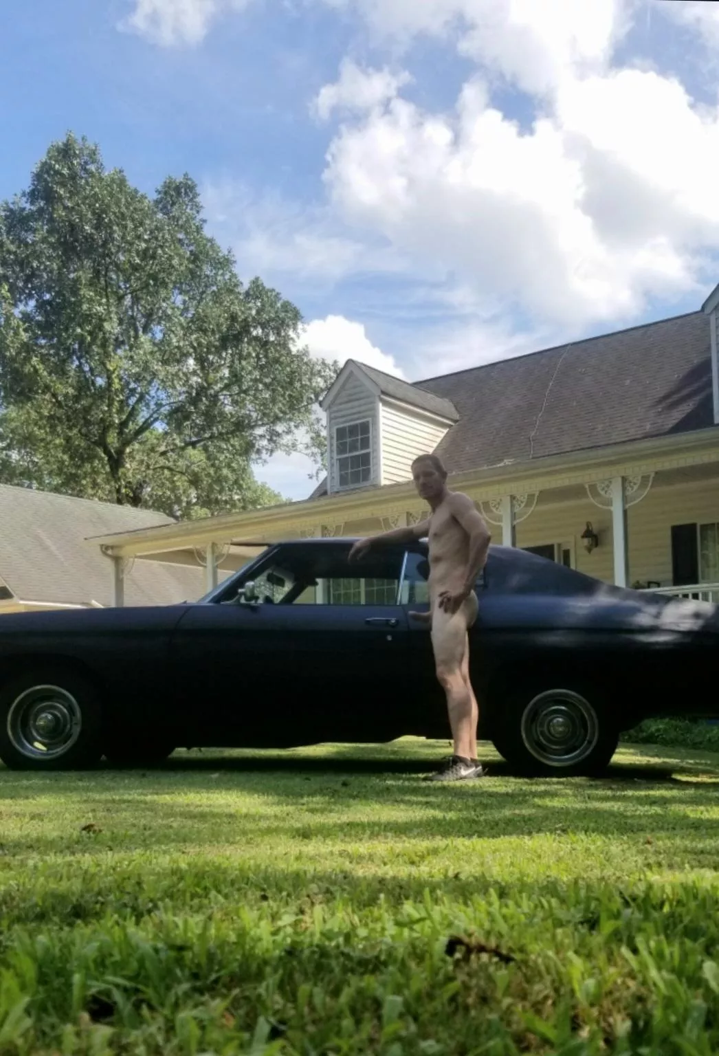 You ever seen a white guy with a BBC? 🤣🤪 posted by SouthernExhibitionis