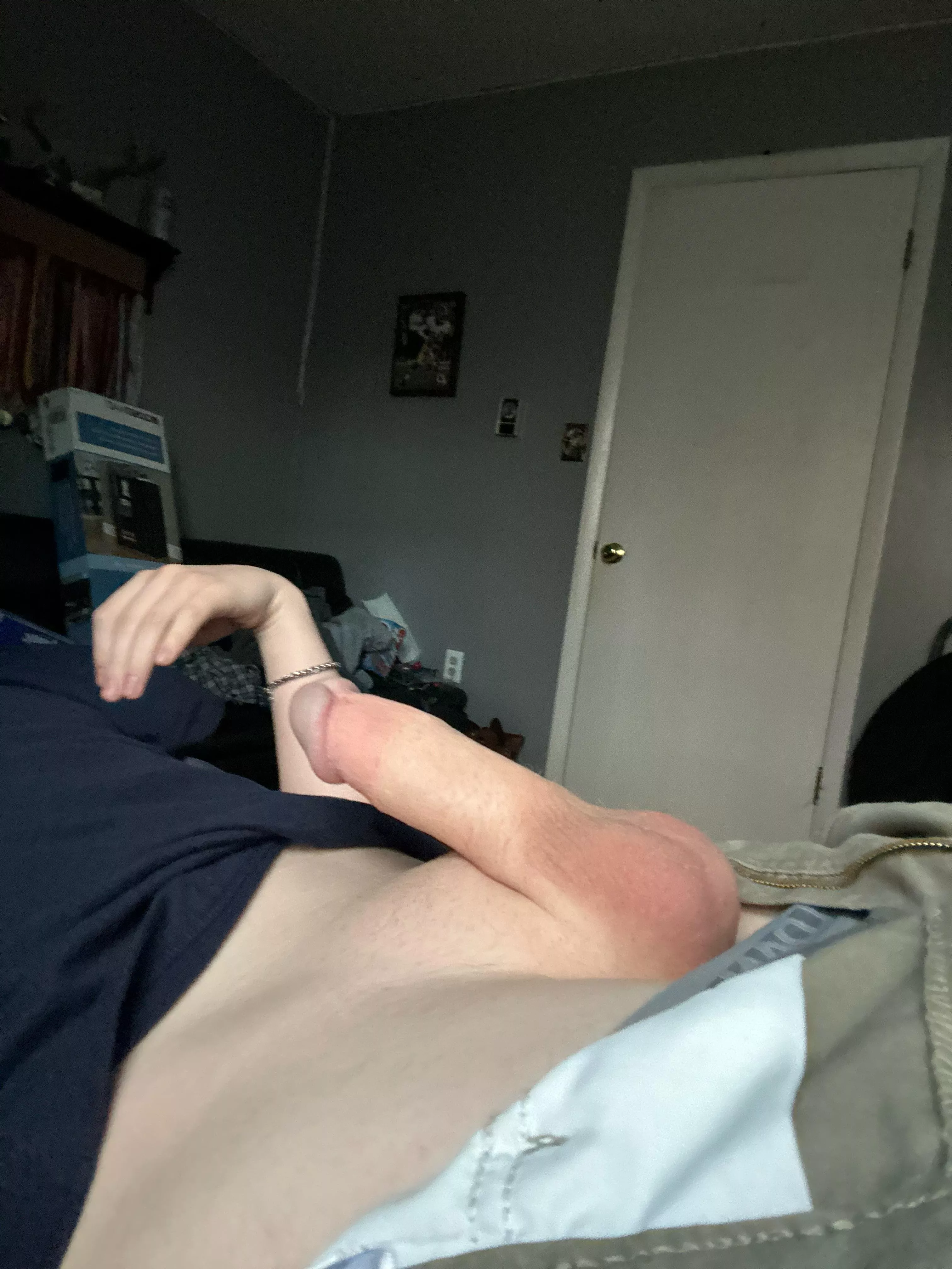 young bi send me some porn to watch. and watch me jerk i show face snap xeny153 posted by Opening-Brush-2907