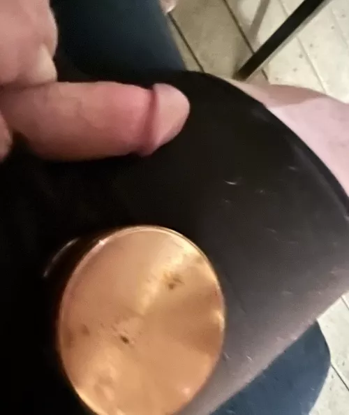 33 (m) pic suck I was nervous about doing it outside lol by Easy_Document3158