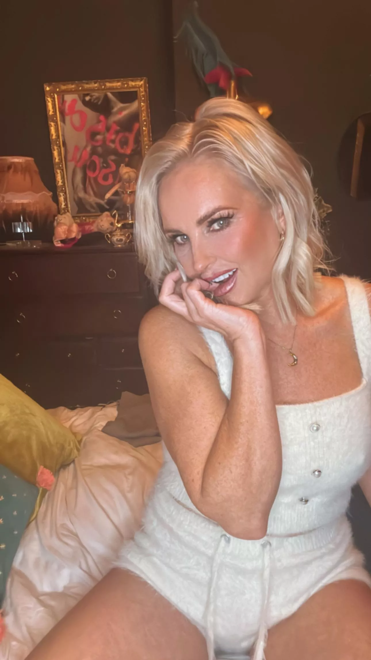 Am I worthy of a creampie? posted by TheYellowApol