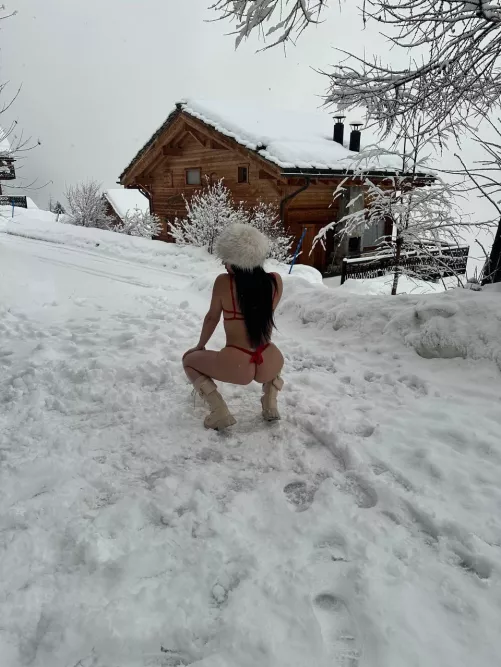 cold but spicy? ❄🌶 by nesti_lovee