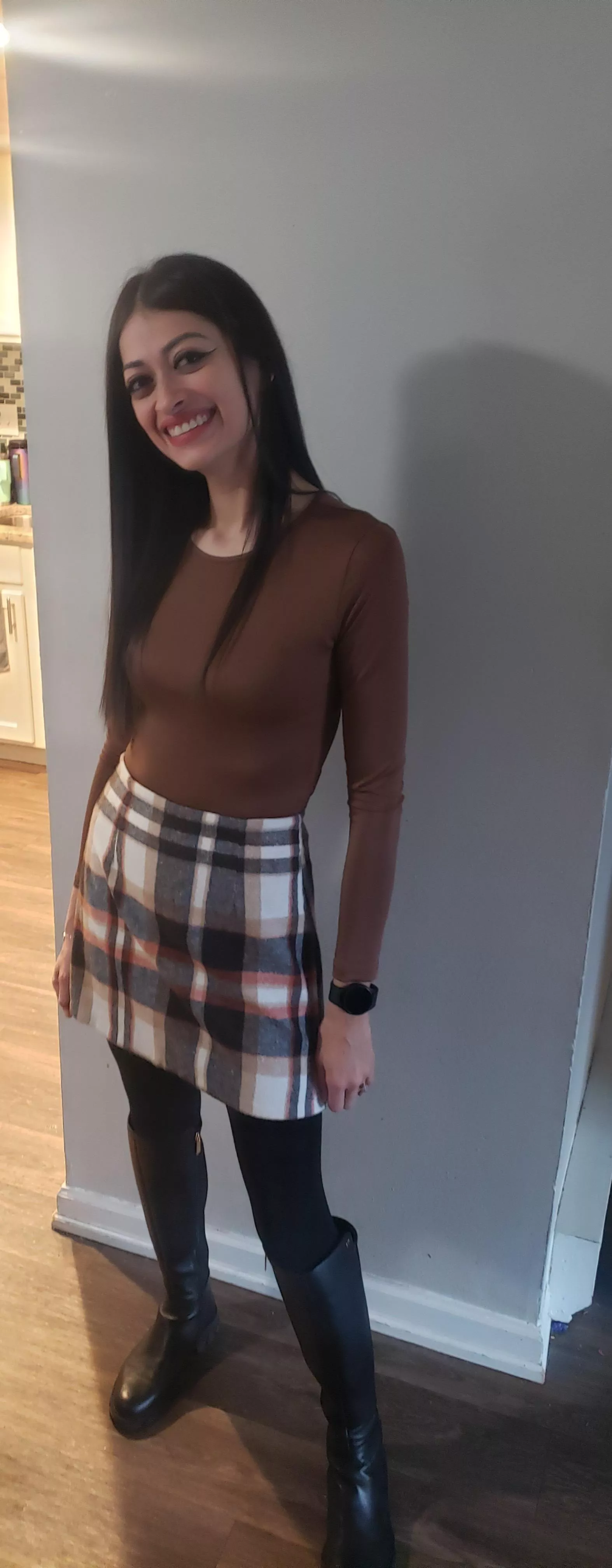 Do I look innocent? posted by Leggylibralatina