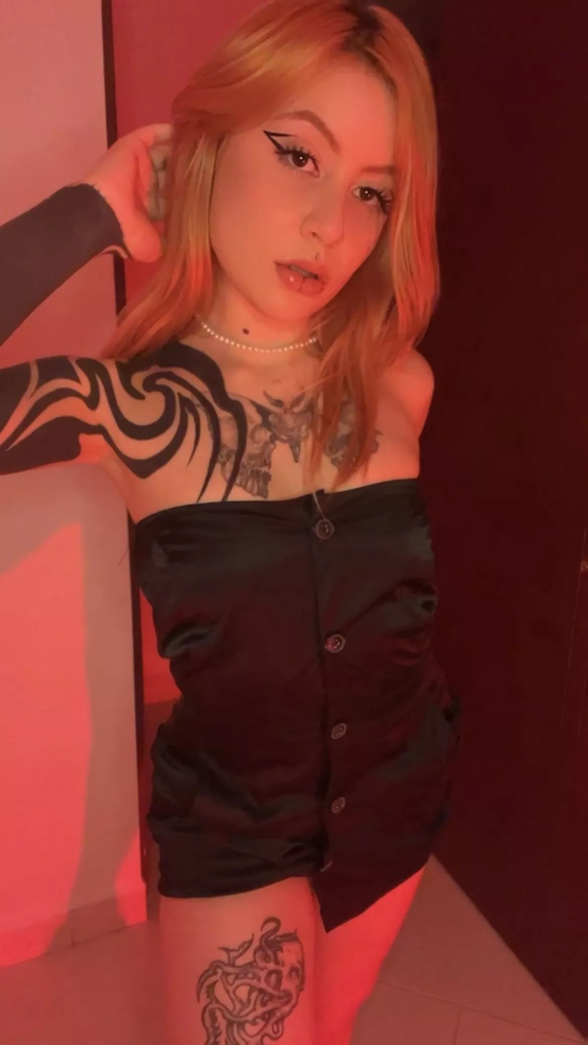 Does my small 18yo body in these get you hard? posted by Impossible-Wallaby12