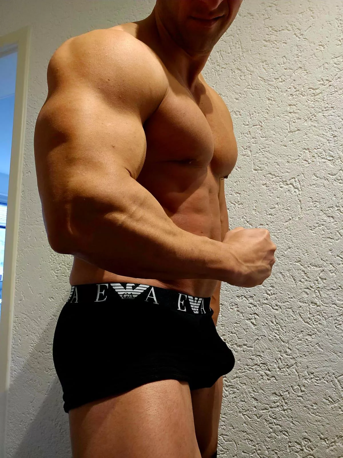 greedy to grow posted by GermanMuscleBoss