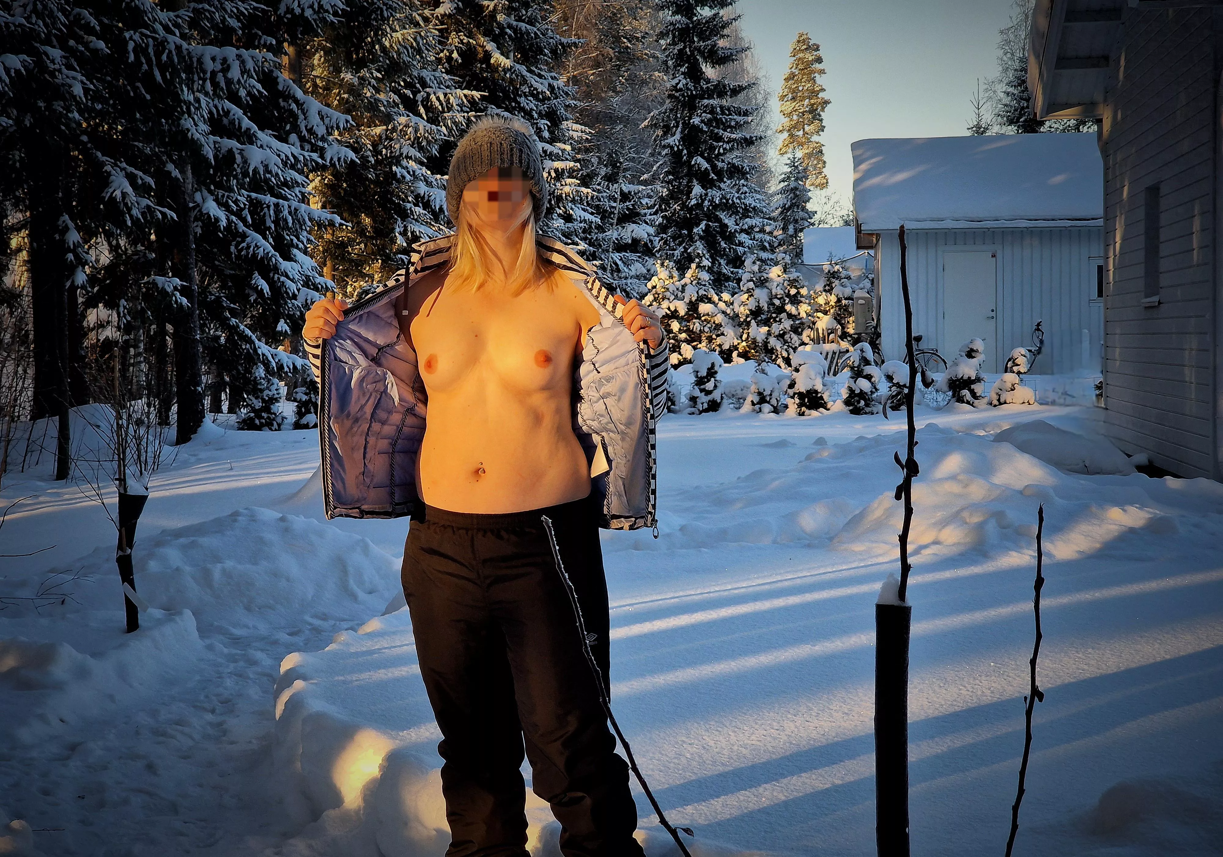 Greetings from winter wonderland! 😘 posted by Finnishnymph