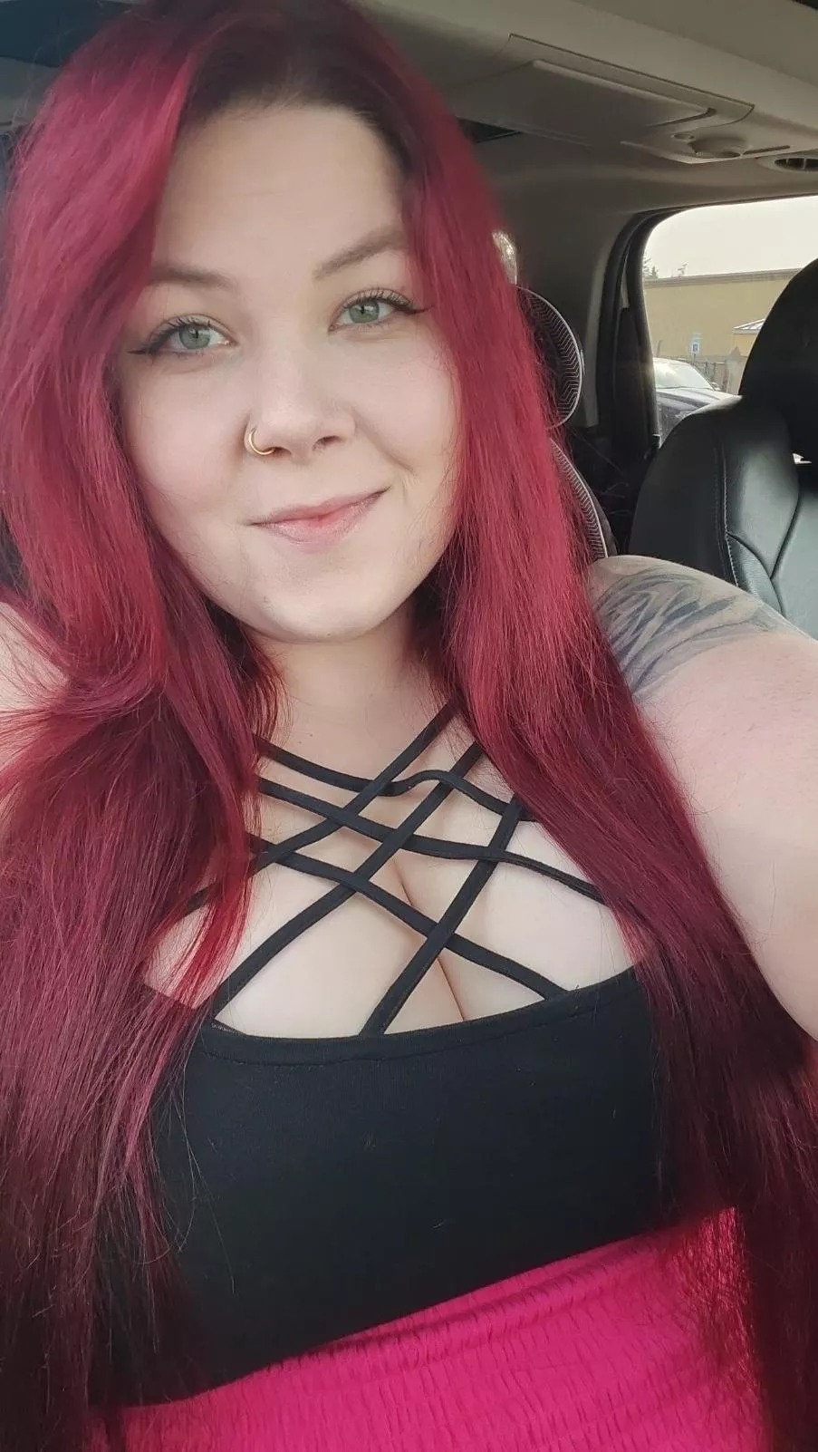 Happy Hump Day 🐪 posted by CrimsonCurves9