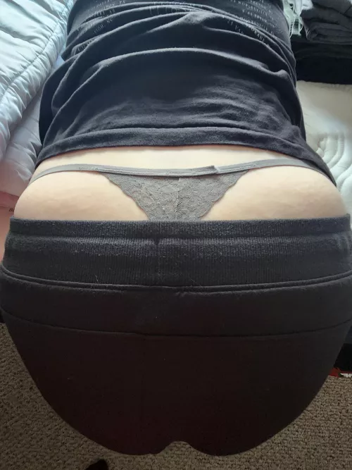 Happy Monday! by Fookallou