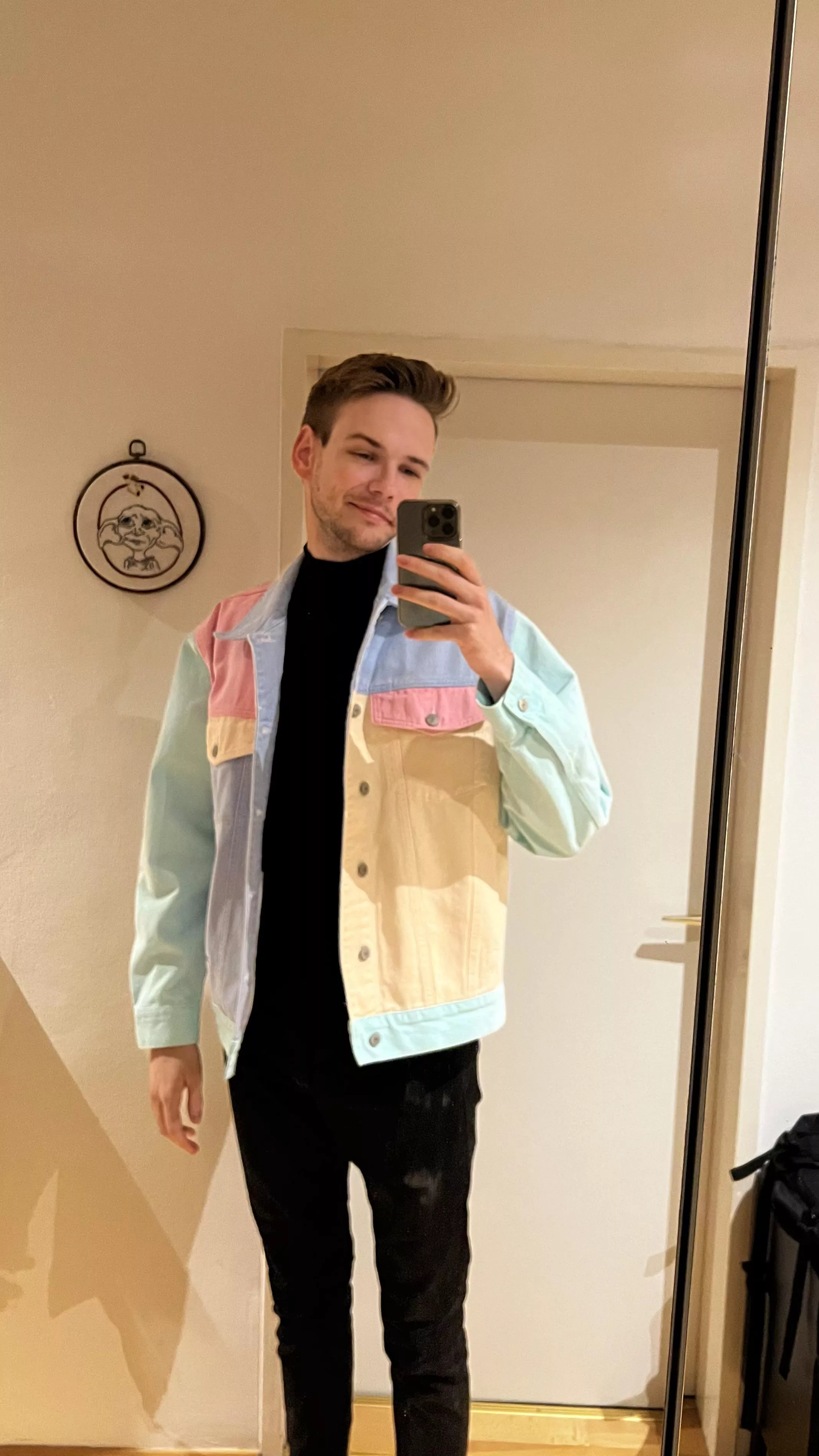 How‘s your day going so far? posted by Alexanderoyal