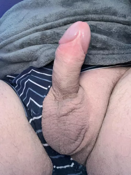 I can't keep it in my panties today by chubbyboy0