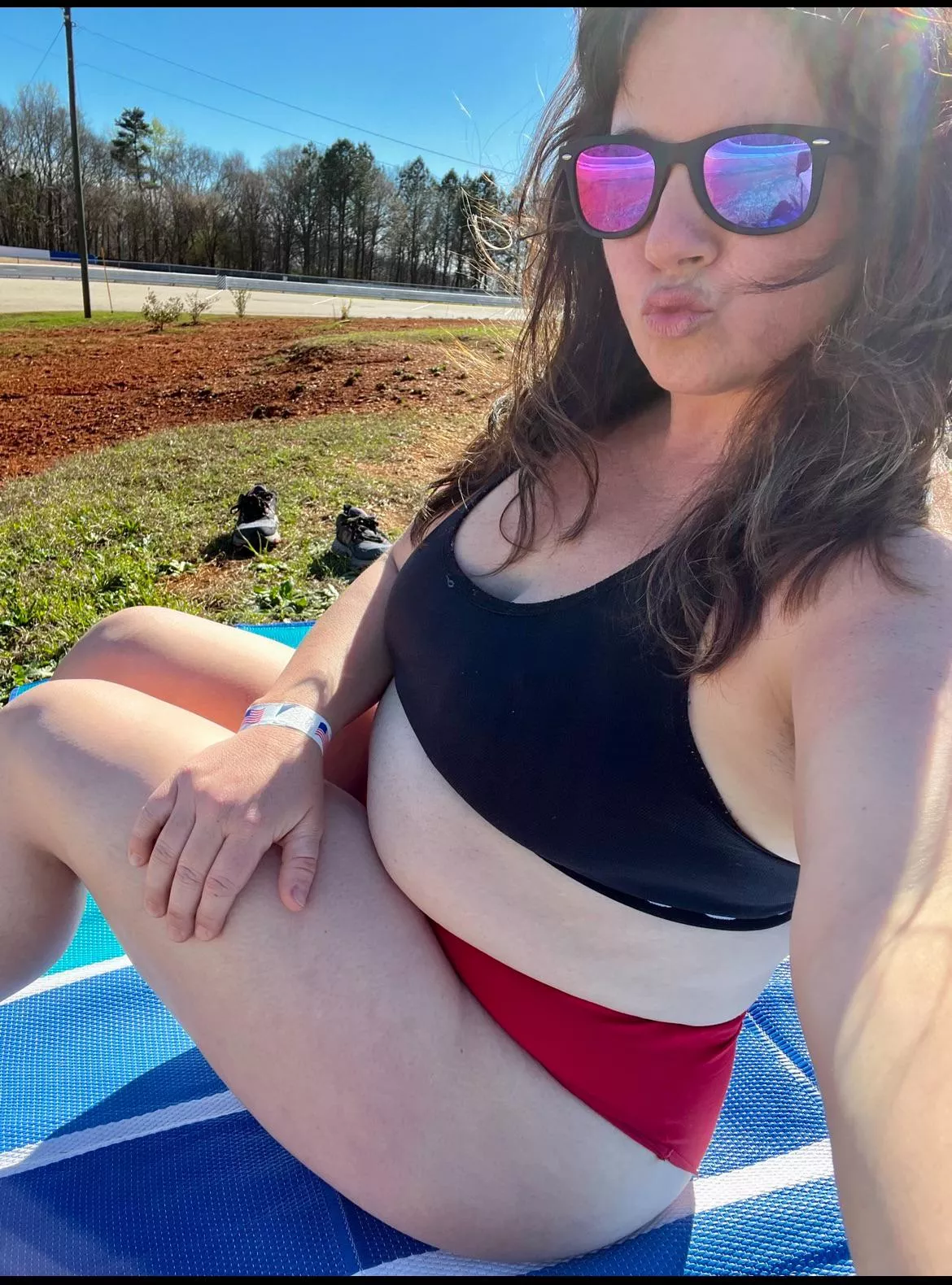 I like to get down to basics in inappropriate places posted by HelloLanna_XO