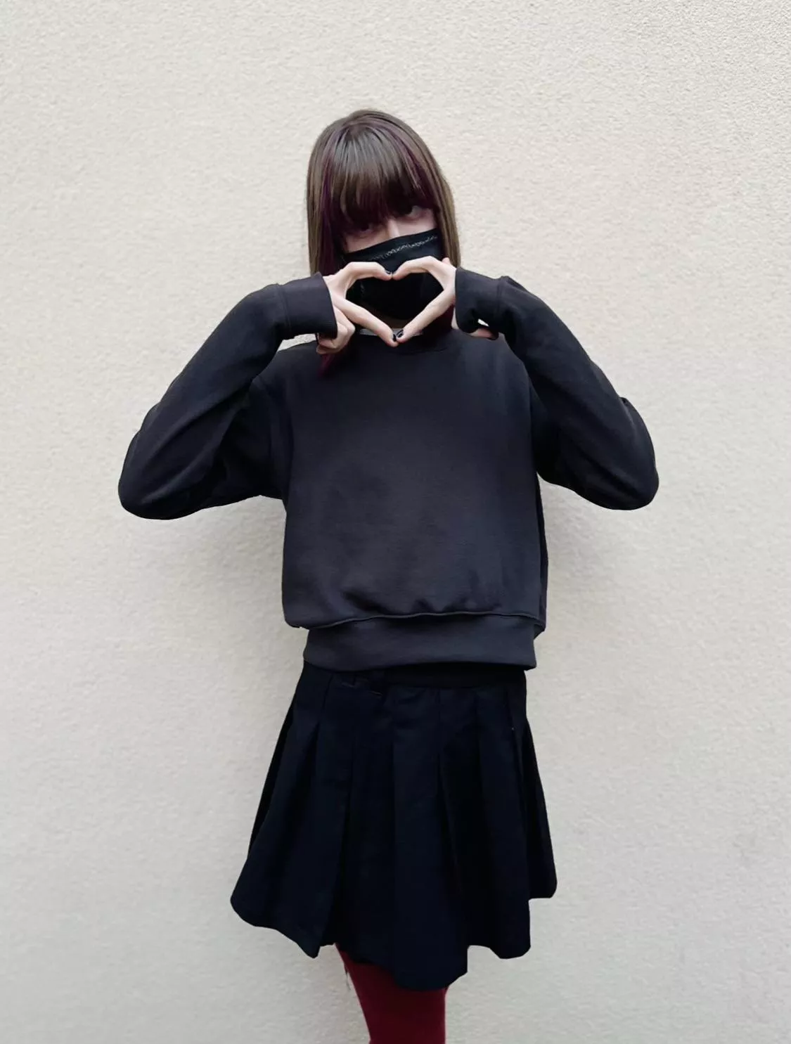 I luv black 🖤 posted by Hidoi_ShiRo