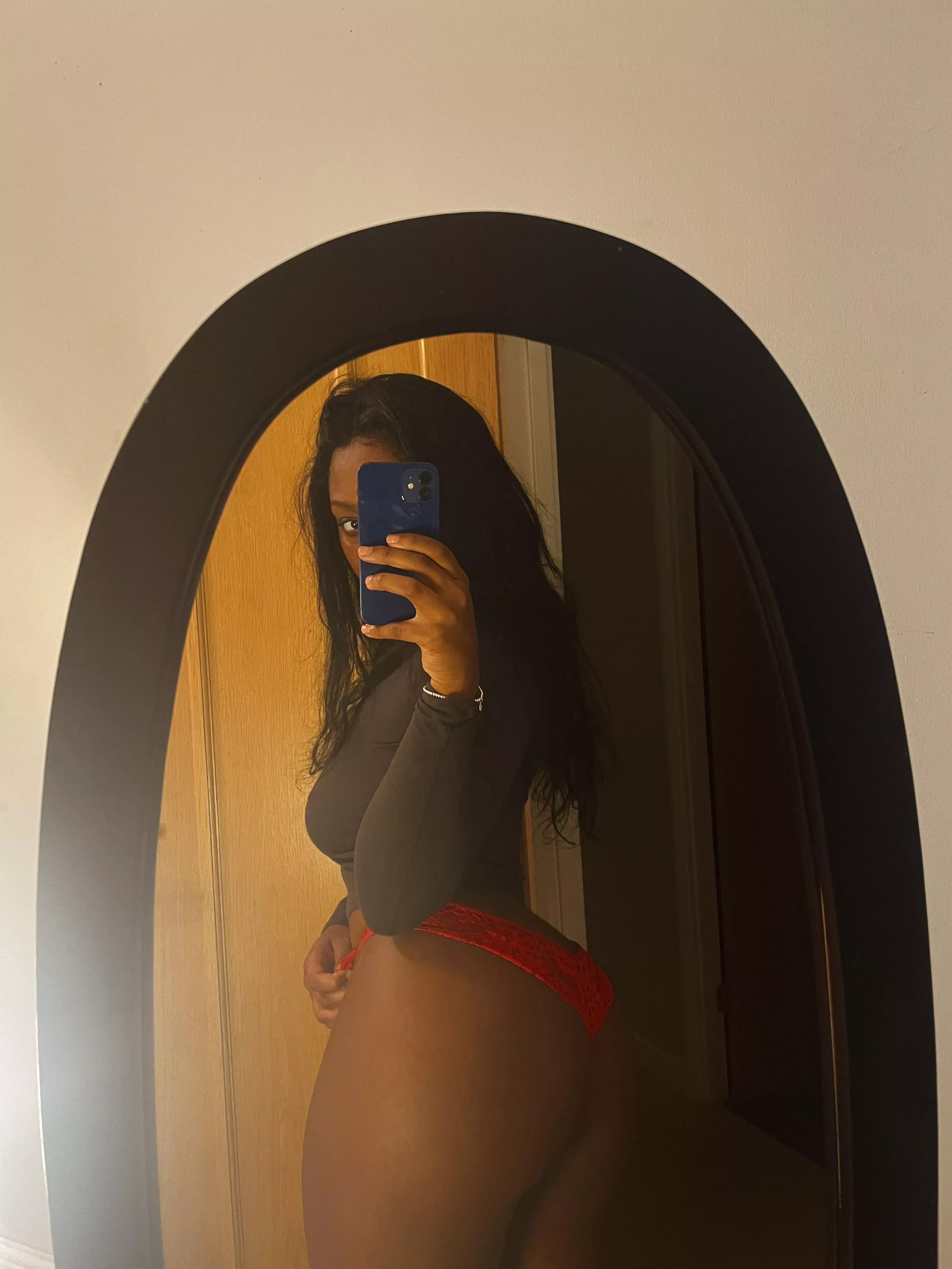 Just in case you wanted to see a big booty black girl <3 posted by YourAfricanDelight