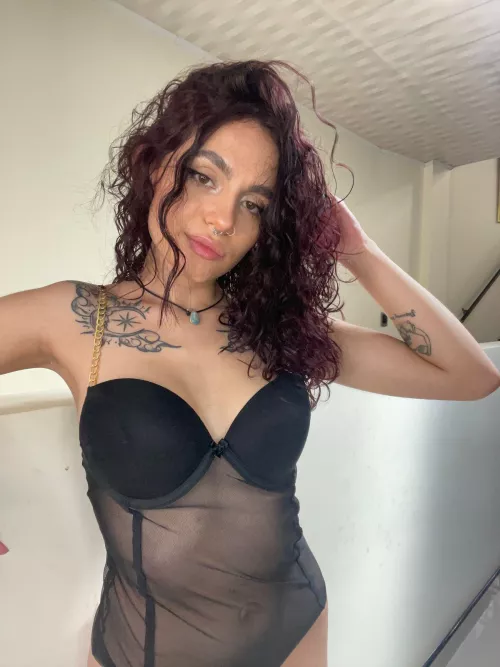 messy hair today :) by LatinaJasmin