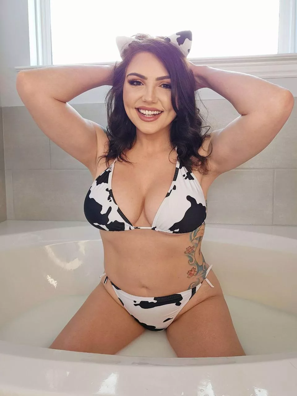 Milky smiles posted by CoyWilderx