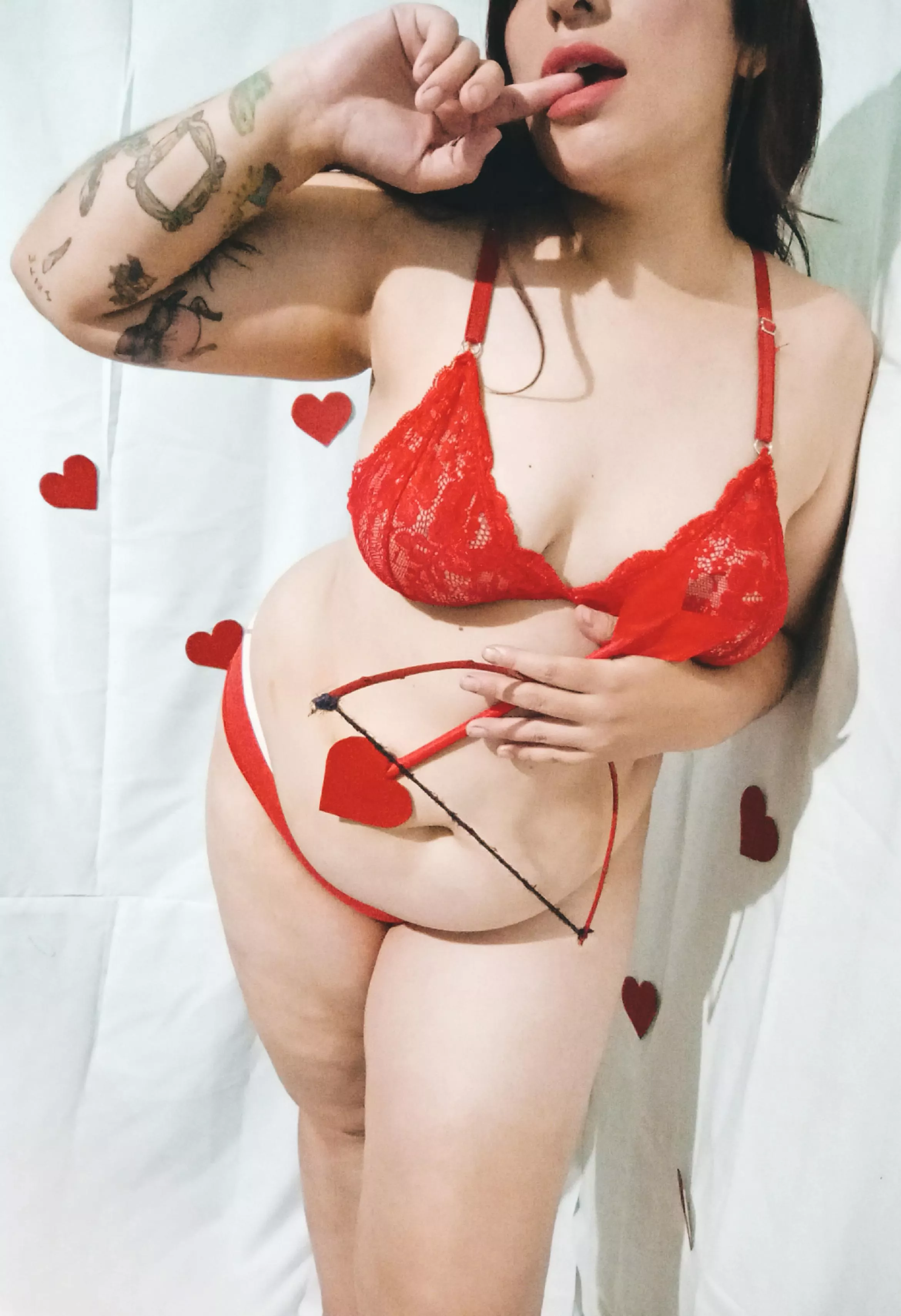 Month of love with you and full of chocolate 💗👅 posted by Daisyqueen0