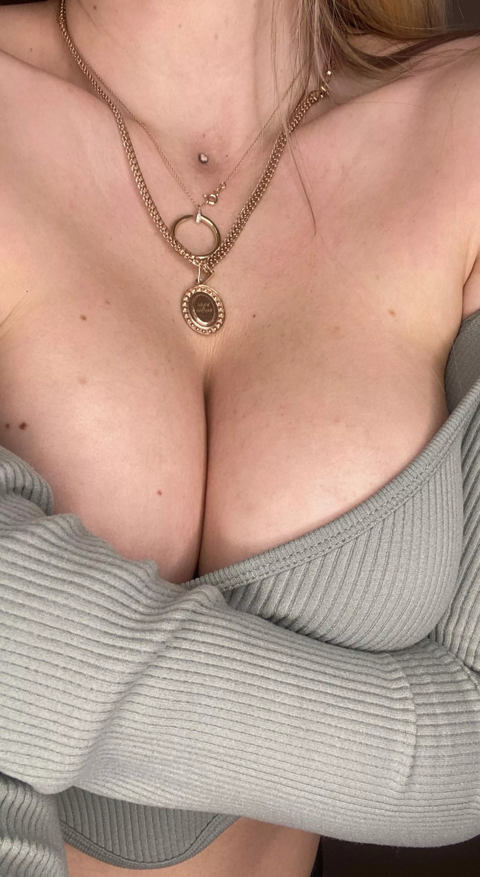 My tits are juicy and should be in your fantasies posted by bituls