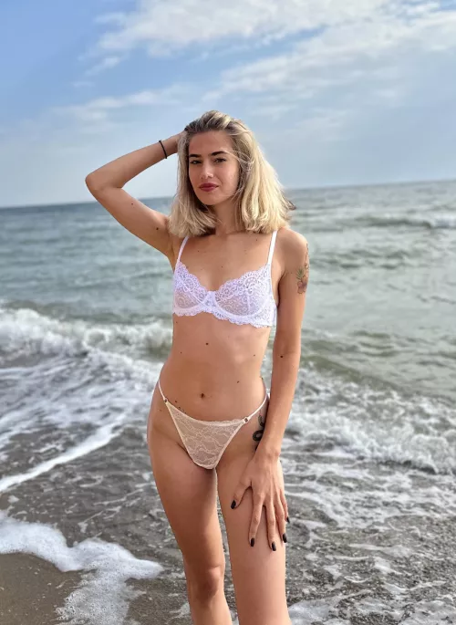 NRI in bikini by indolent_miley