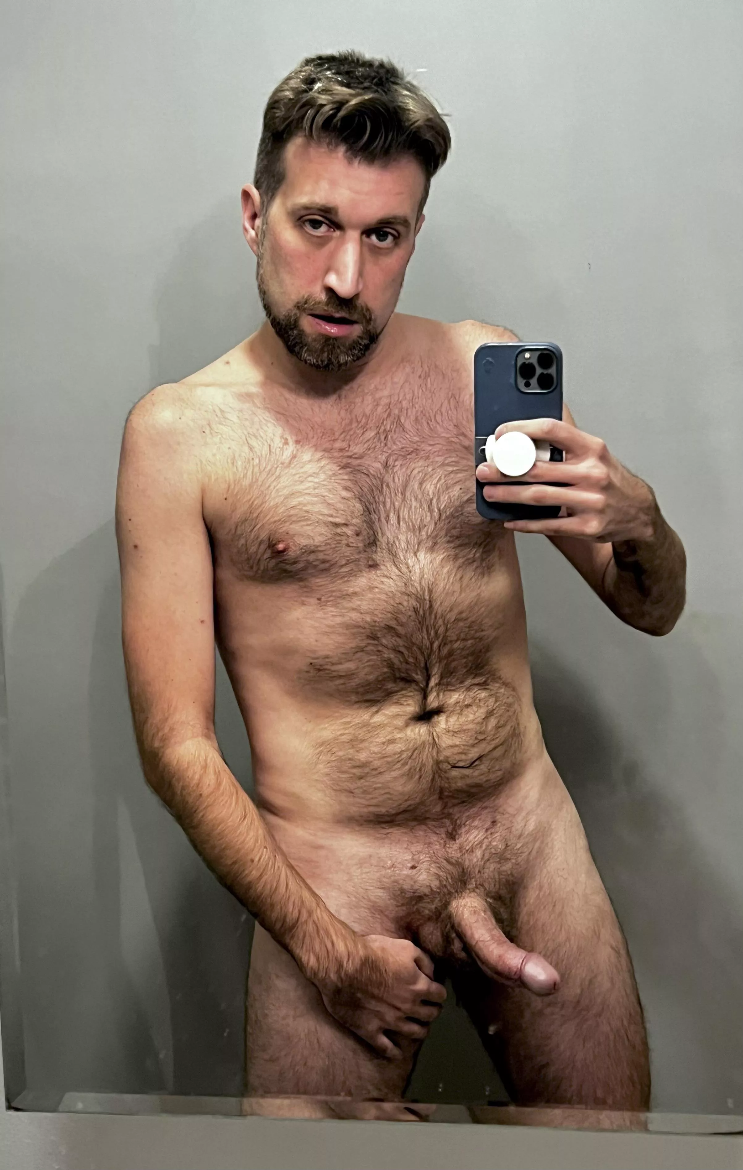 Nude horny otter😈 posted by spite_club