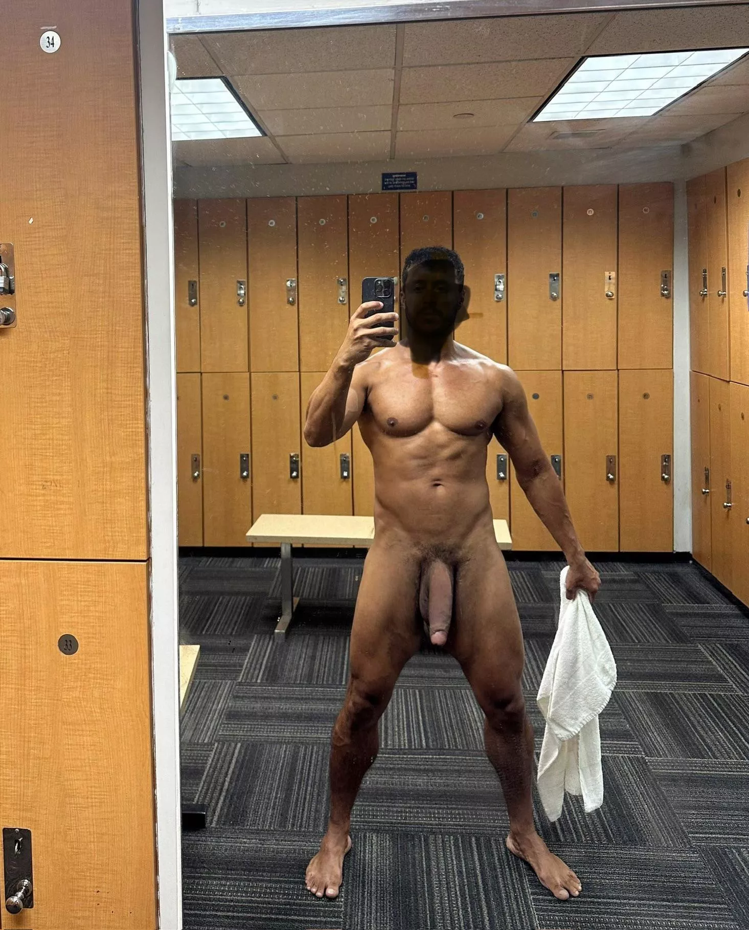 Post gym flex. Happy hu[m]p day! posted by AnonymousJAM1