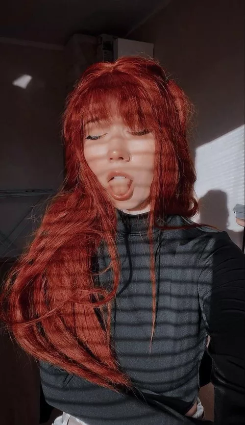 Pretty little ahegao by Luna_foxie