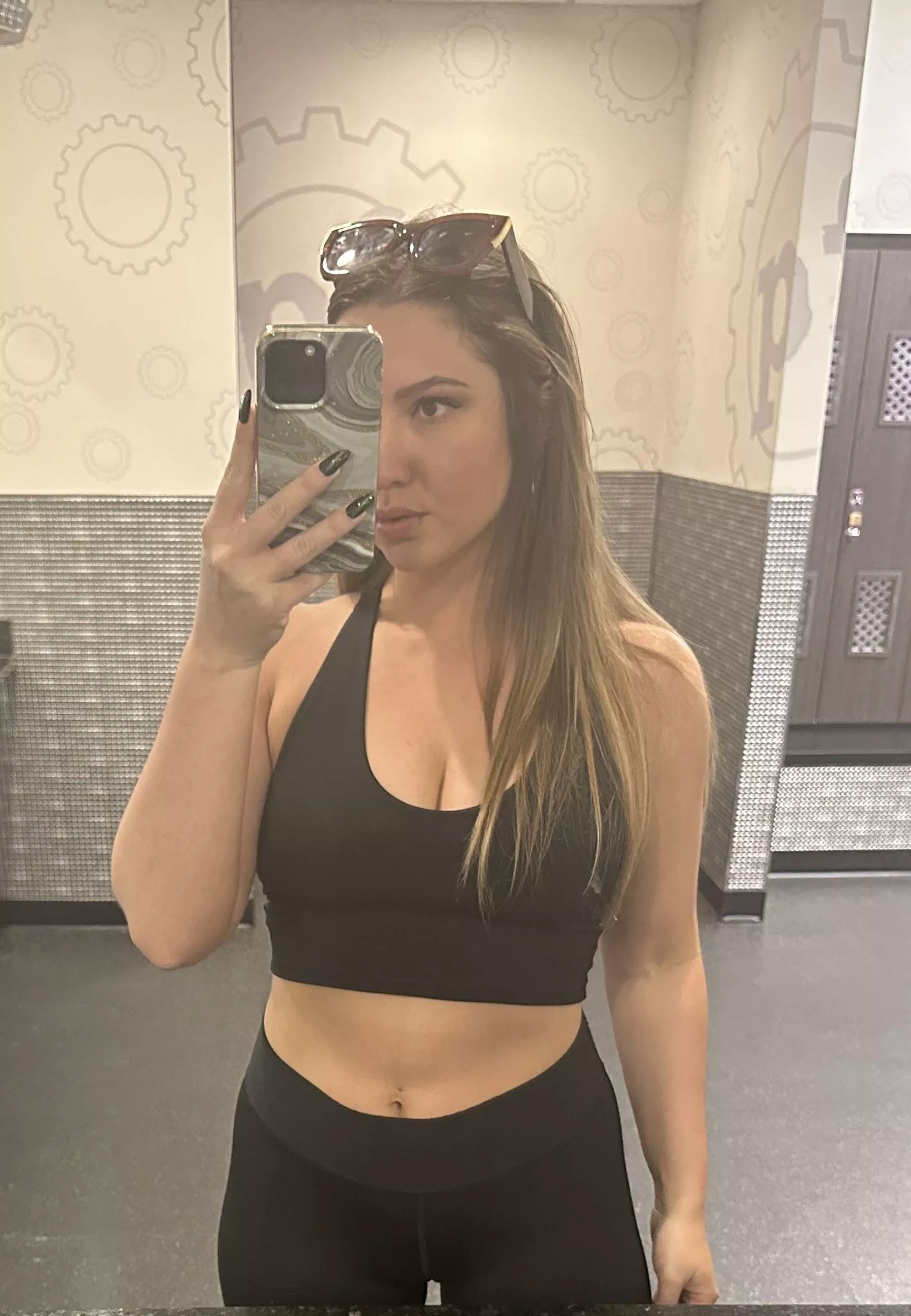 Ready for a good workout sesh posted by Scutiferorm