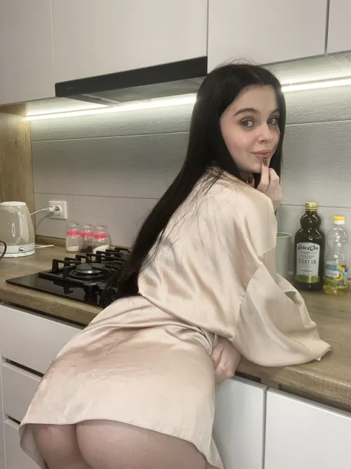 Take a look at my cute tiny body by Brilliant_Article_87