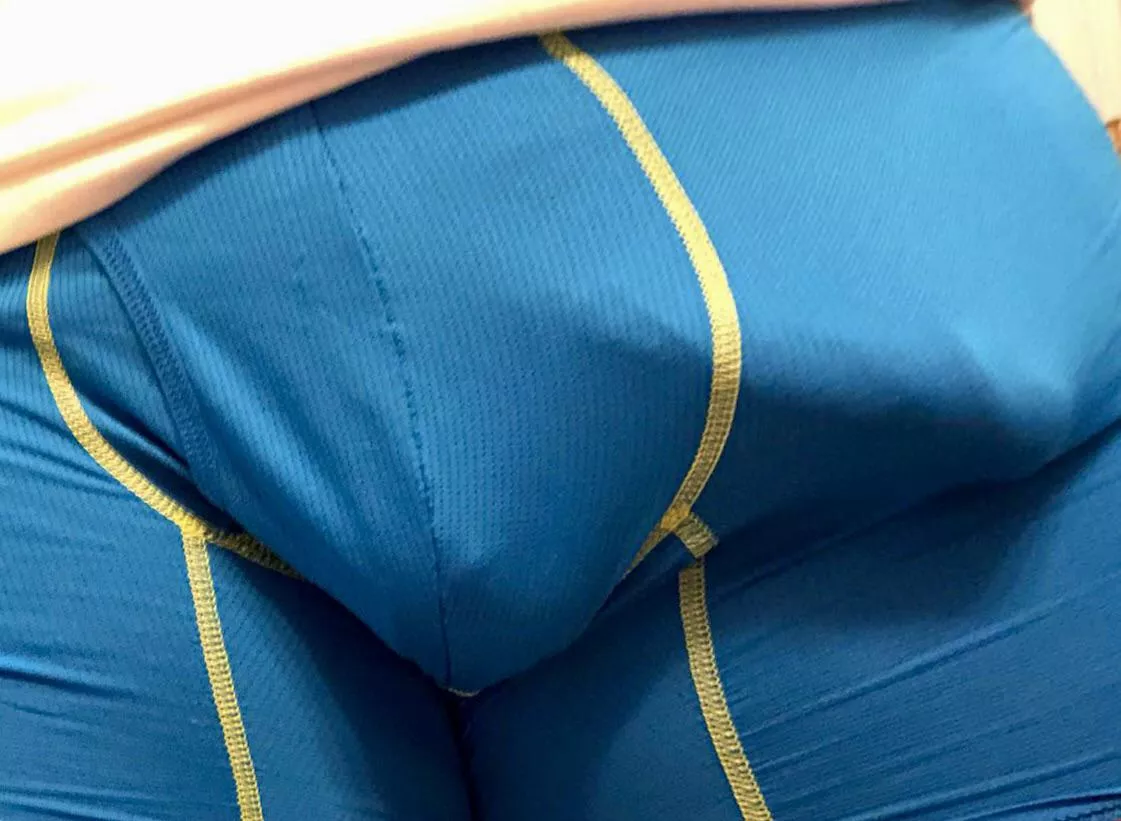 Tell me your favorite color, maybe I wear it next… posted by driftingsummer