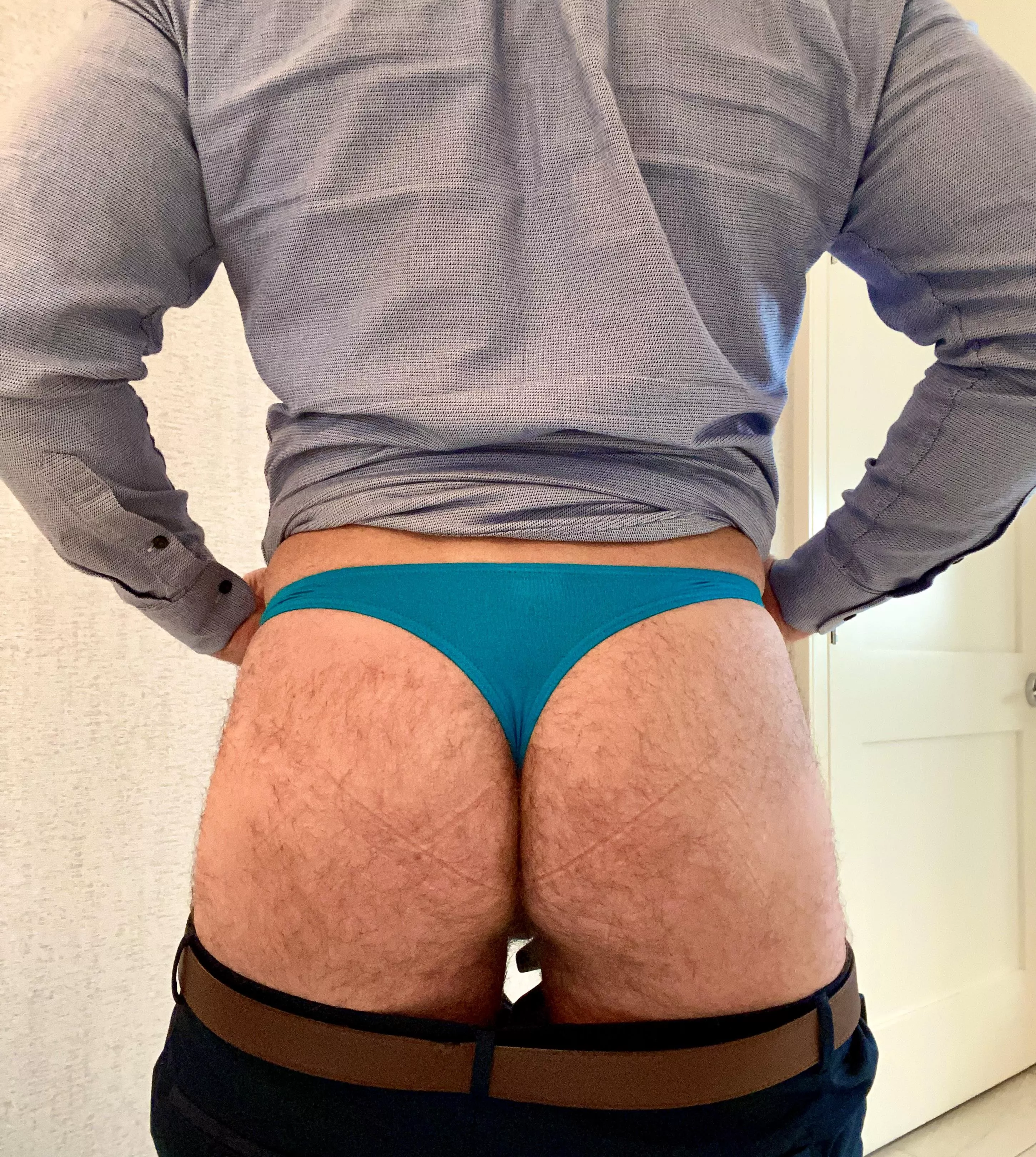Thong at Work posted by LilPeckTrick007