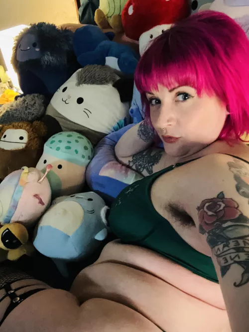 To shave, or not to shave? I like my armpits 😘 by KaleNegative227