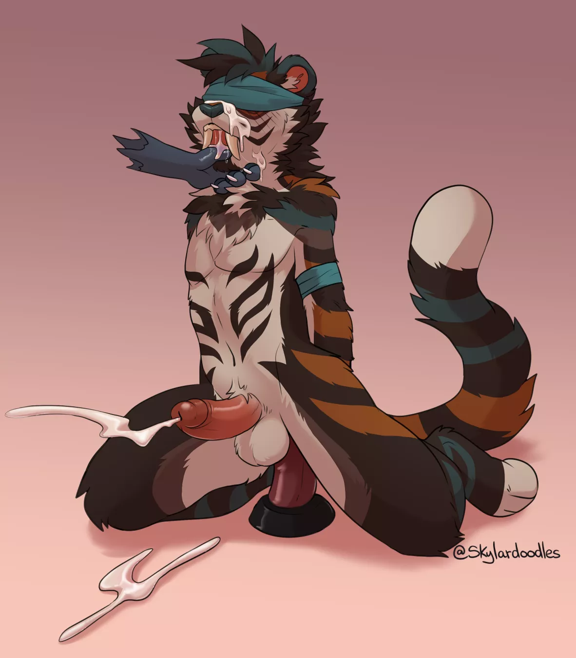 Well Used Kitty (RedFeatherStorm) posted by DL2828