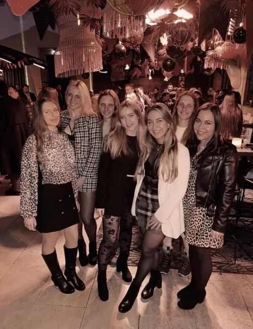 Which throat you gonna use [7] by alexbinko