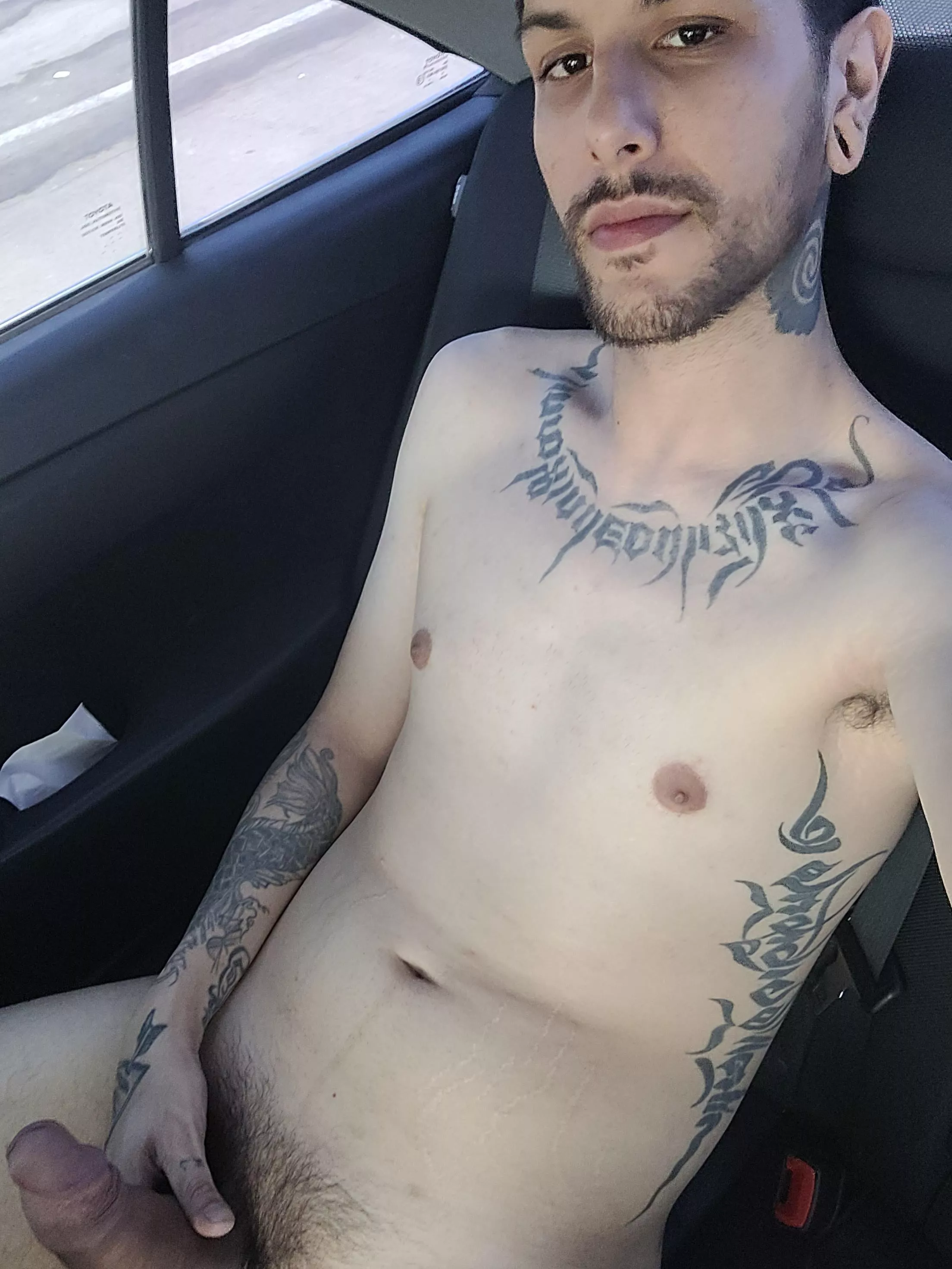 WWYD if you saw me? posted by kinkcat133_7