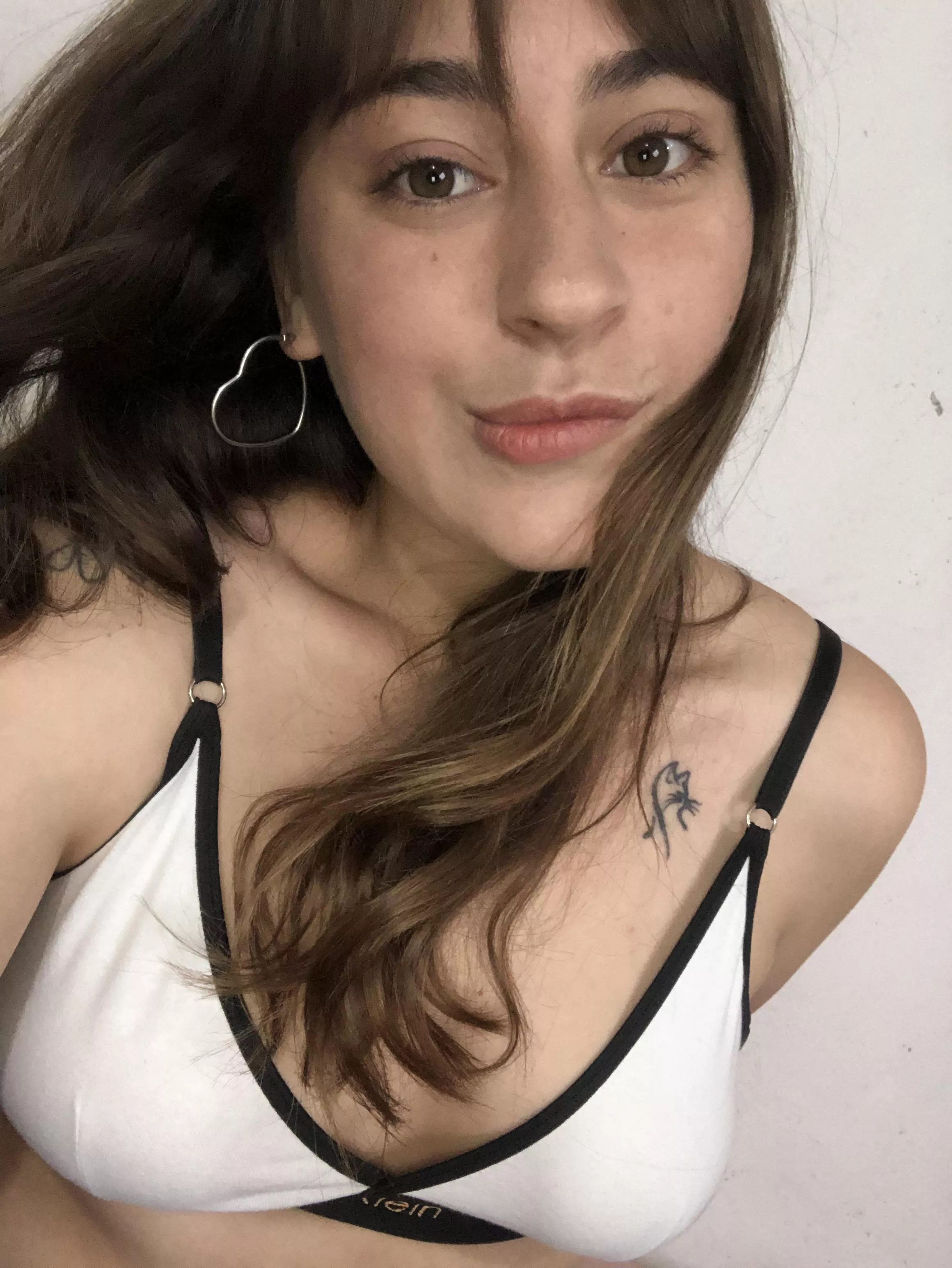 You would eat this neckline posted by Joana_fox