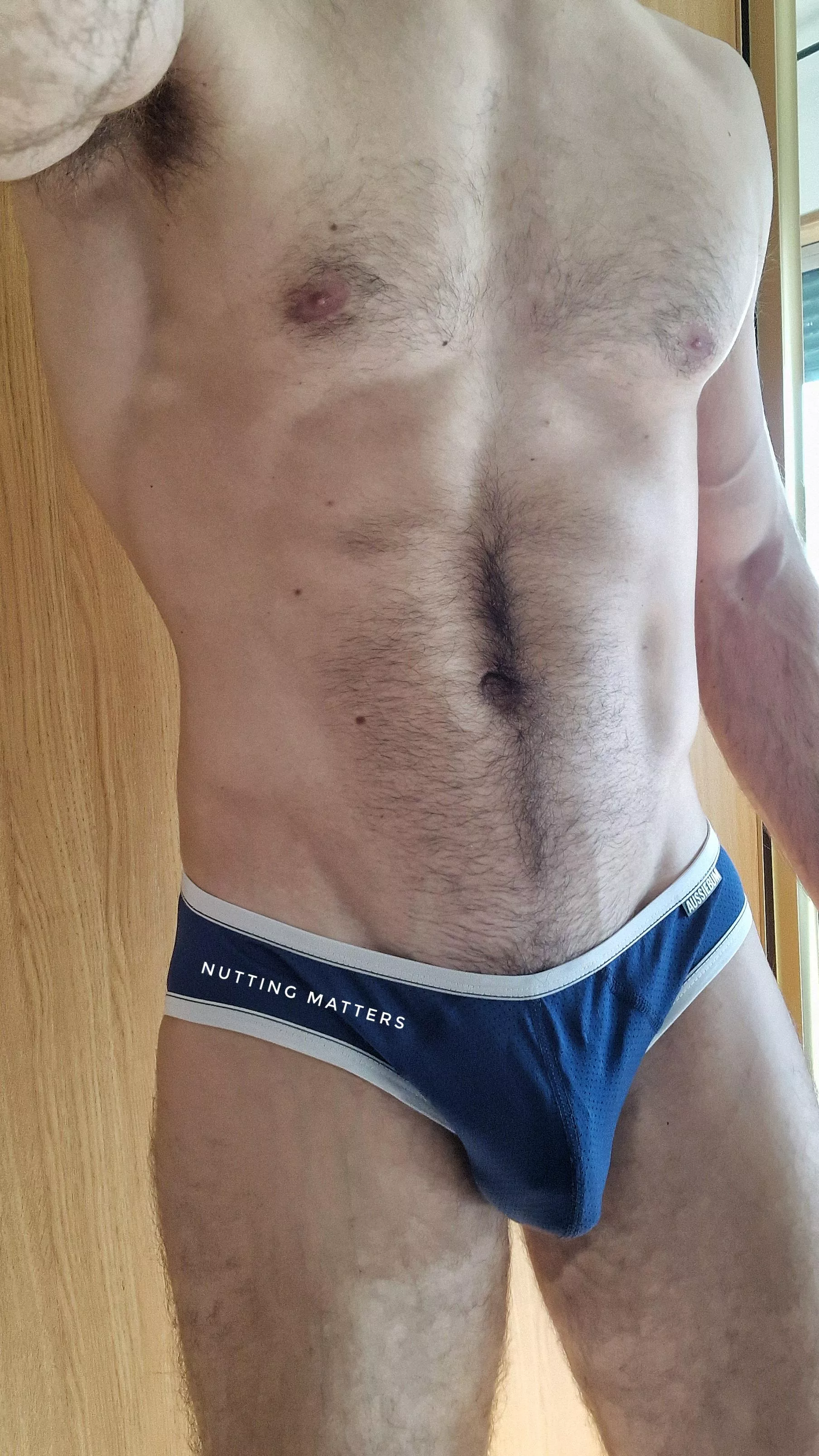 [28] Hey bro, do you mind this? I prefer to be undressed around the house posted by Ekrilas