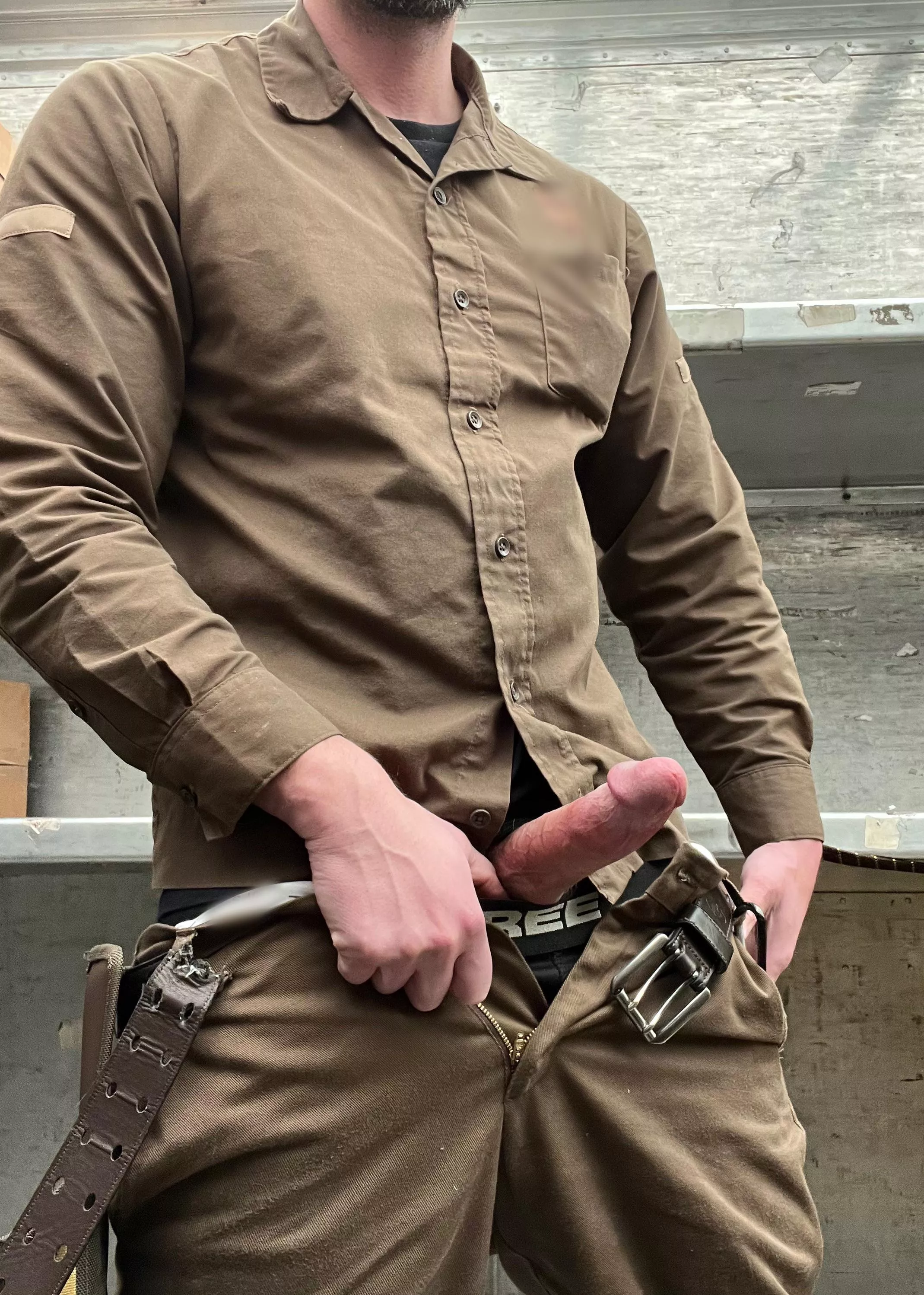 (40) Hungry? Why wait? posted by pbjyum37