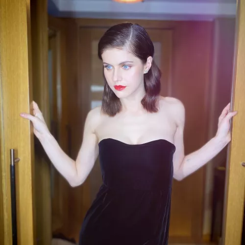 Alexandra Daddario (2023) by Yeeeeeftb