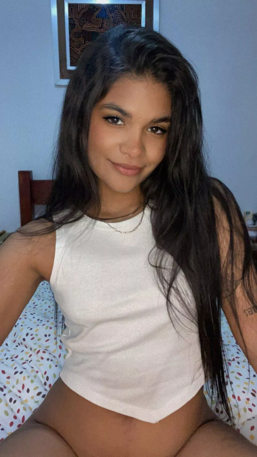 Am i attractive enough for you posted by LatinoLiz