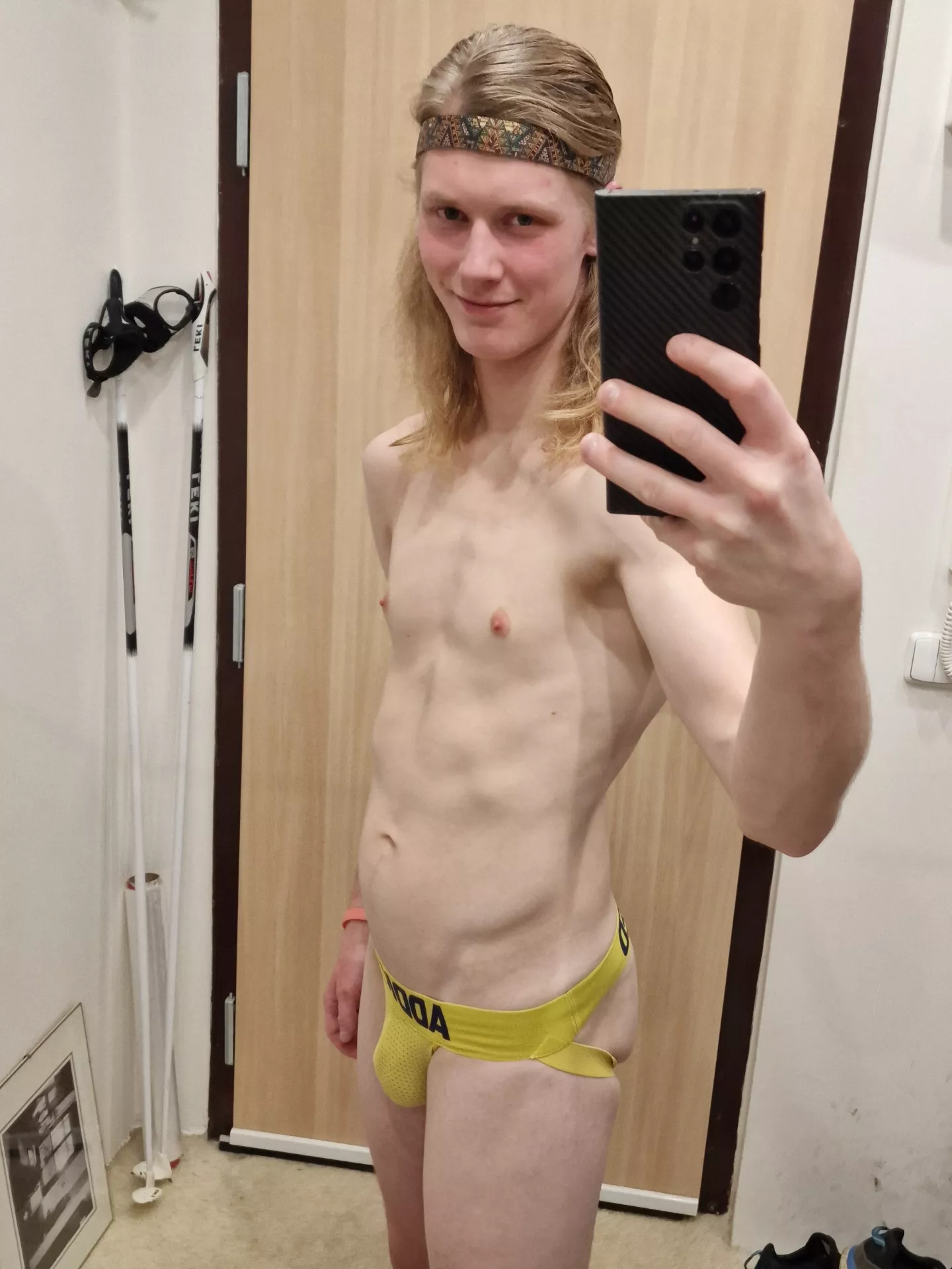 Anyone into long haired and skinny twinks? :) posted by BodnyM