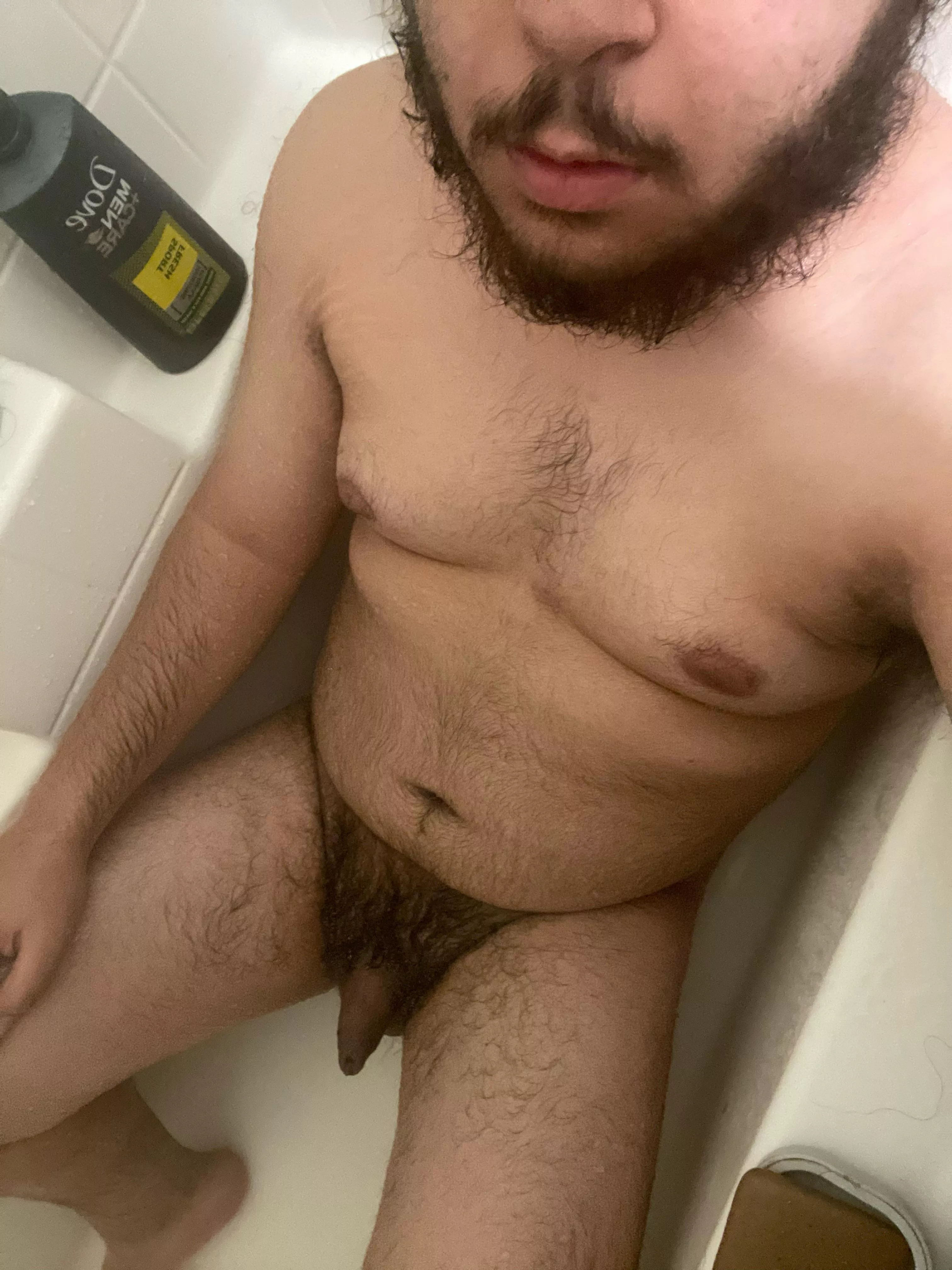 Anyone want to come and join? 👀 posted by ReinLarry420