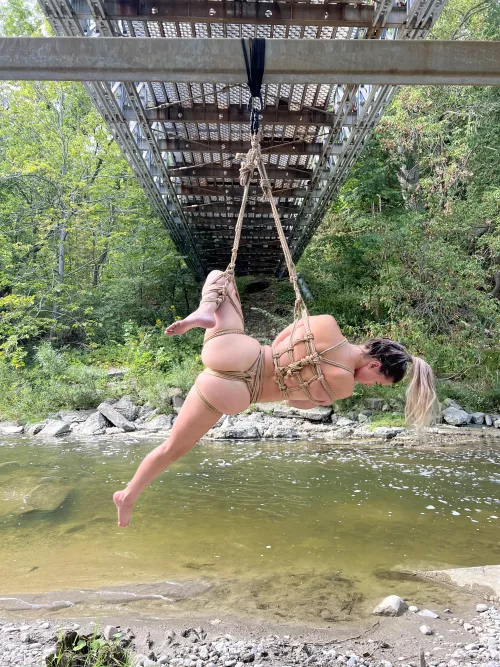 Bodyshapes in suspension... by callmekhloe888