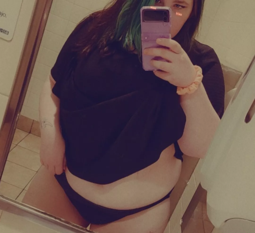 Breed me in the family bathroom? posted by ChubbyyBrat