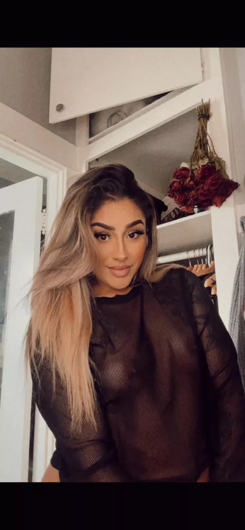 Hi bbs by Mellyshellyyyy