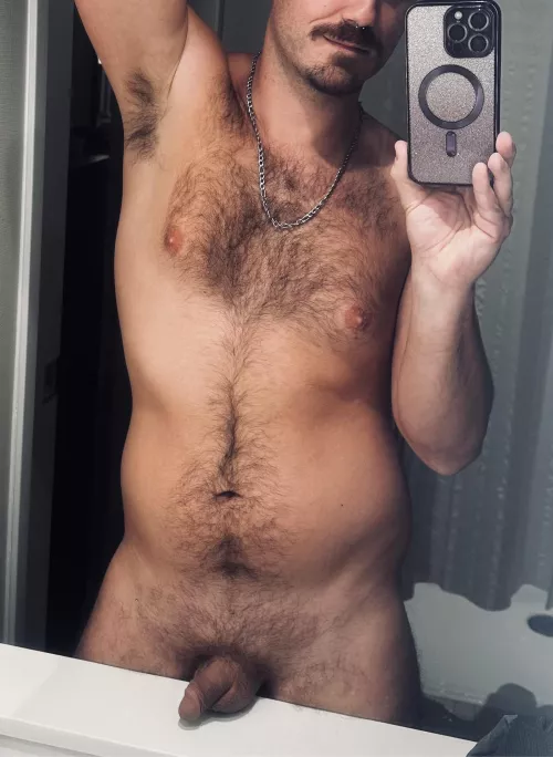 Hotel bathrooms have the best lighting by sportypup