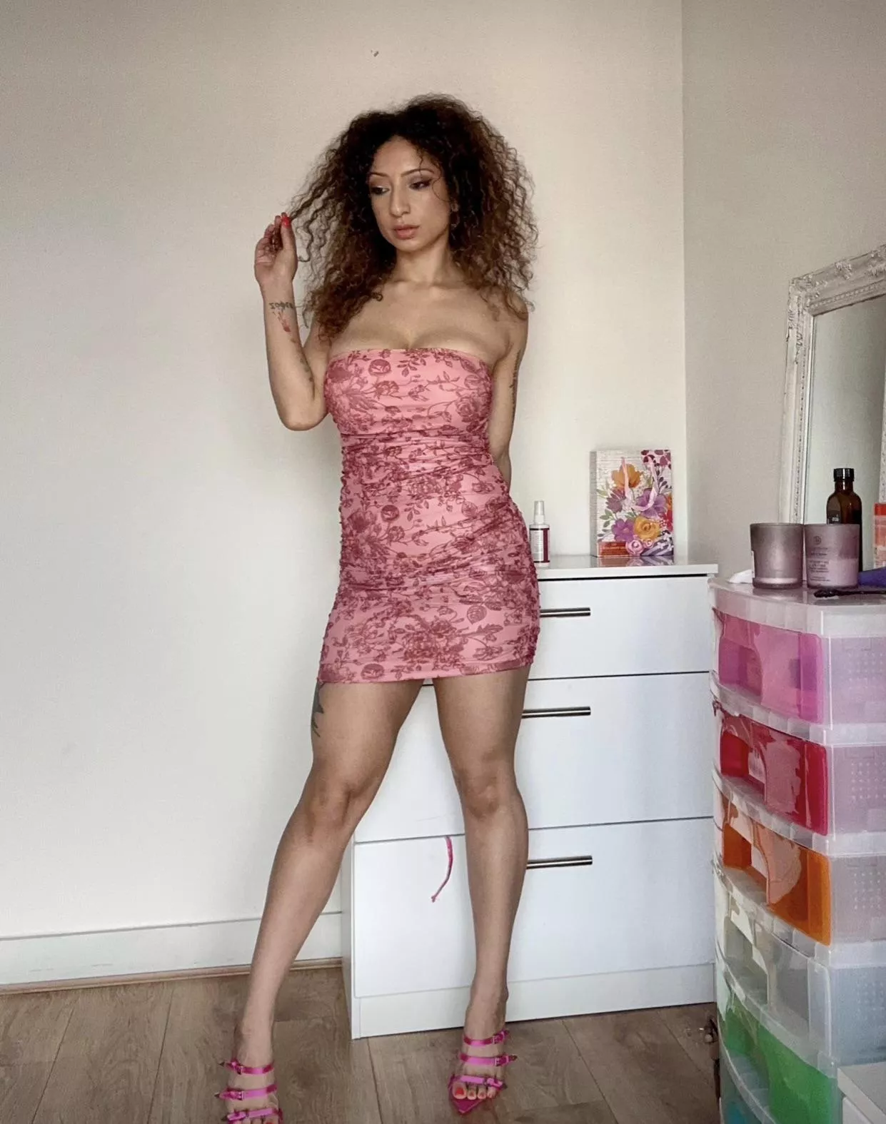 How do i look posted by Charming-Dom